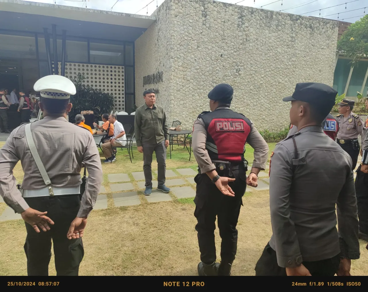 Polresta Denpasar Amankan Kegiatan Tourism Talk Yang Digelar Paslon Cagub 01 di Jimbaran