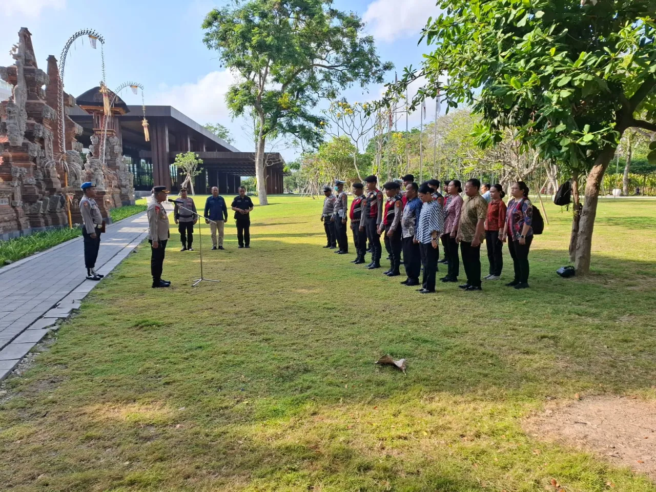 Pengamanan Hari Ketiga Rapat Koordinasi Nasional Kampanye Pilkada 2024 di Kota Denpasar