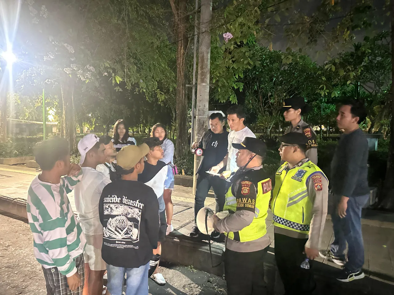 Jelang Pilkada Polsek Denbar Optimalkan Patroli Gabungan Atensi Malam Minggu Amankan 4 Sepeda Motor