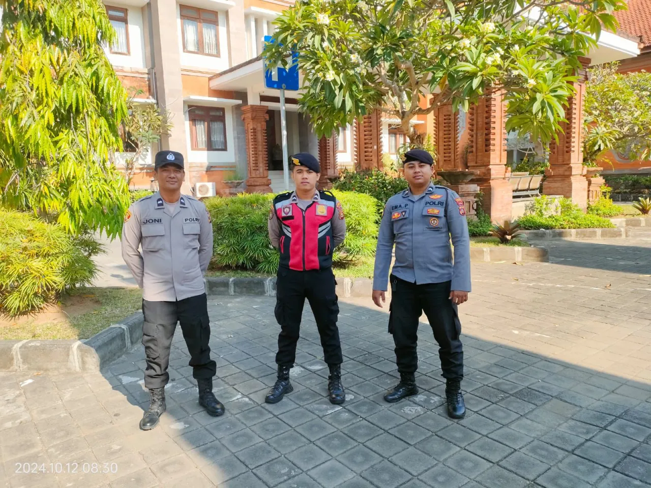 Pengamanan Tahap Kampanye Pilkada 2024 di Kantor DPRD Kota Denpasar oleh Polresta Denpasar