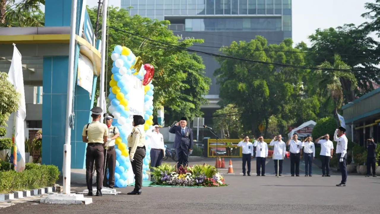 PT PLN (Persero) UIP JBTB Gelar Upacara Peringatan Hari Listrik Nasional Ke-79