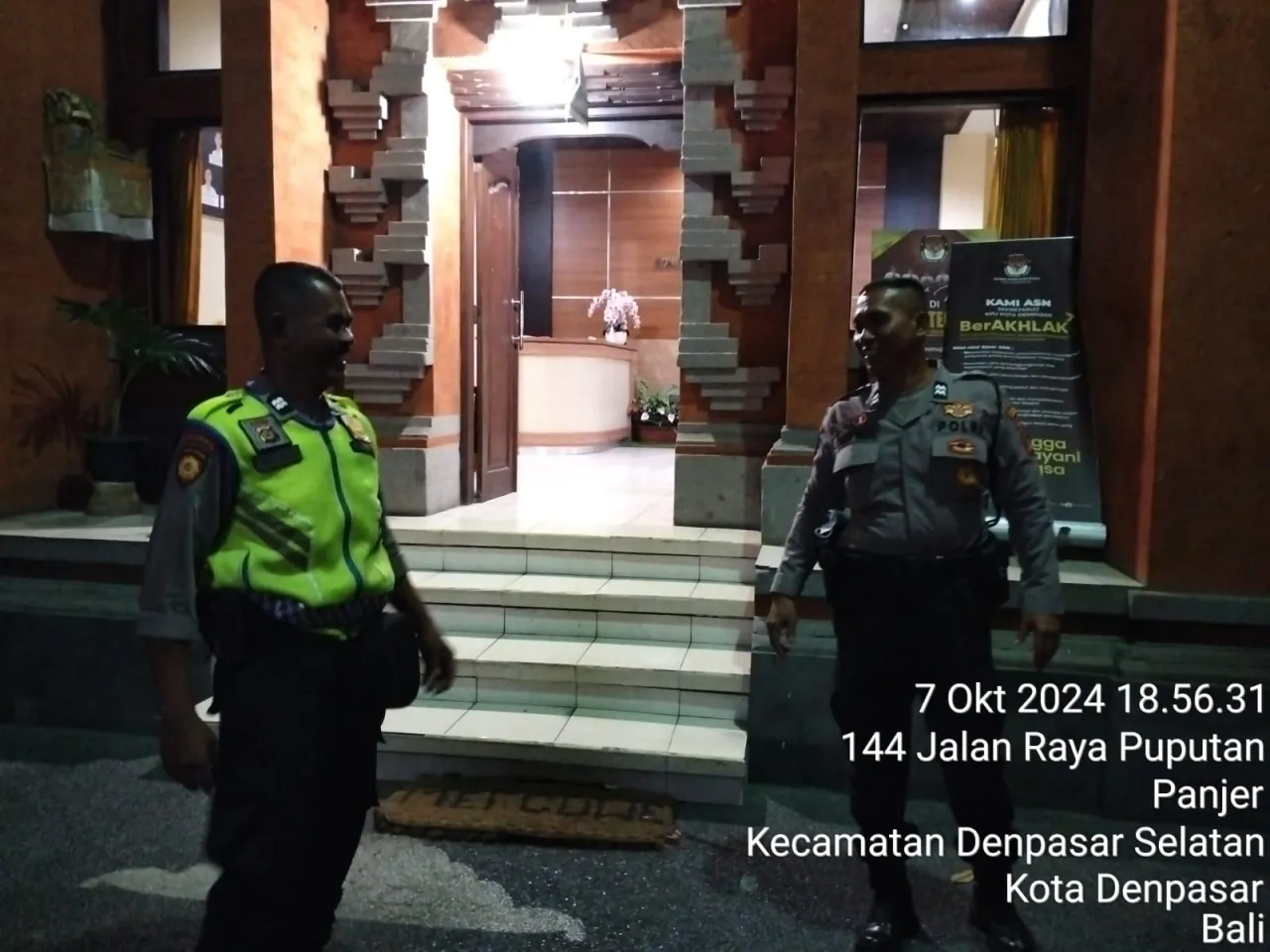 Pengamanan Kantor KPU Kota Denpasar dalam Tahap Kampanye Pilkada 2024 Berjalan Kondusif