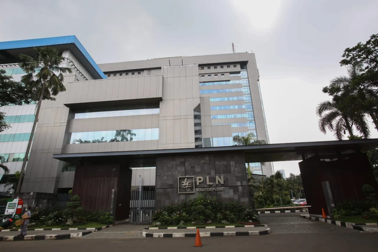 UPS PLN Tetapkan Empat Komisaris Baru dan Perpanjang Dua Jabatan Direksi