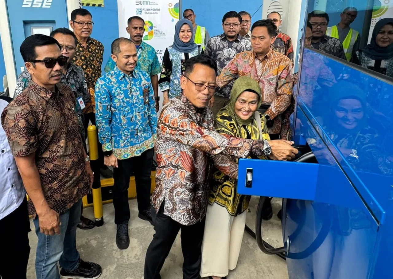 PLN Layani 7,5 MVA untuk Charging Station Bus Listrik PT Bianglala
