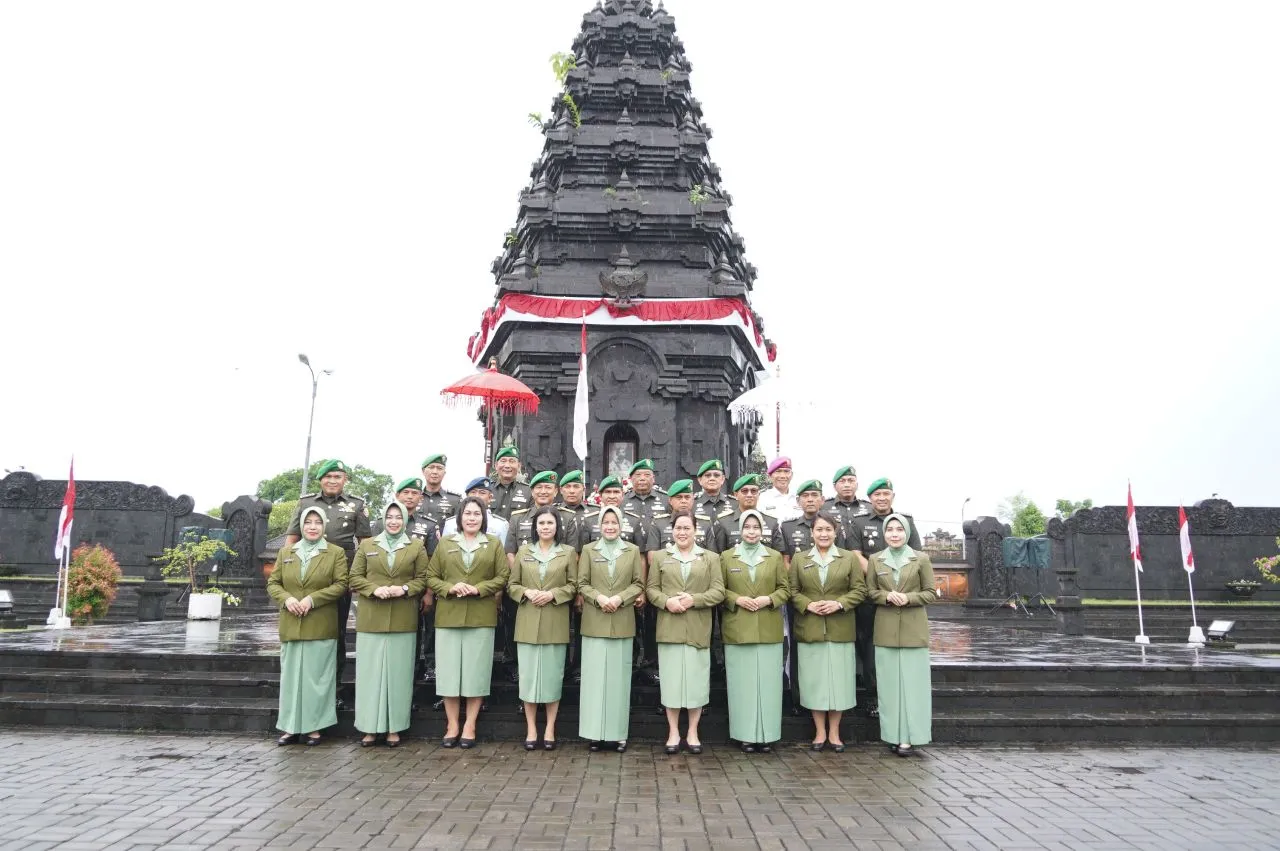 Peringati Hari Juang TNI AD ke 79, Kodam Udy Gelar Ziarah Rombongan