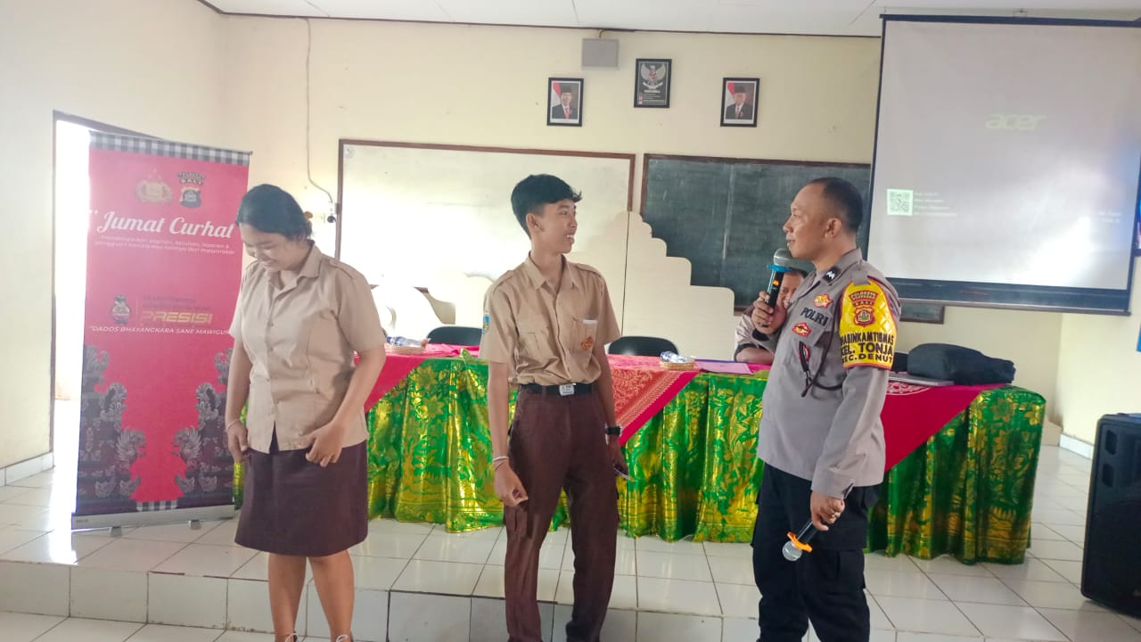 Polsek Denpasar Utara Berinovasi, Gelar Jumat Curhat Bersama Pelajar