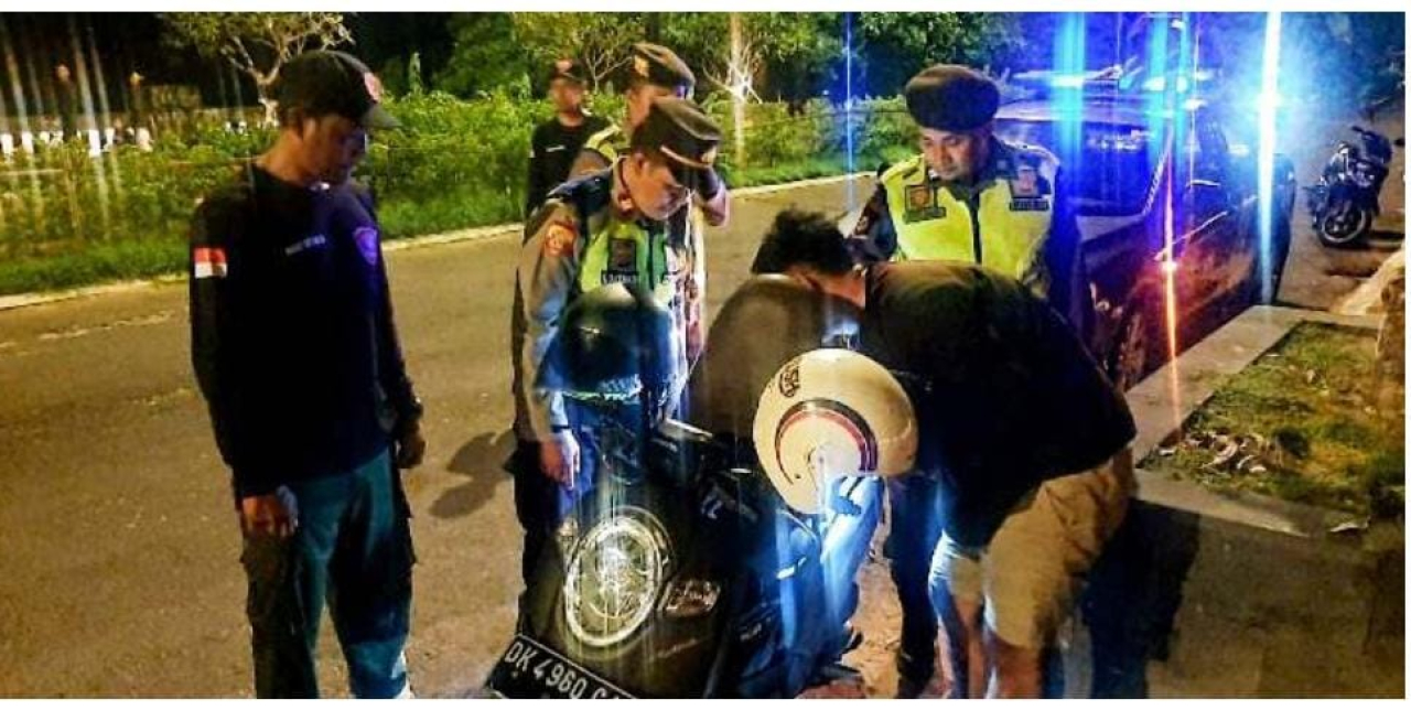 Blue Light Patrol, Langkah Preventif Polsek Densel Dalam Mencegah Gangguan Kamtibmas