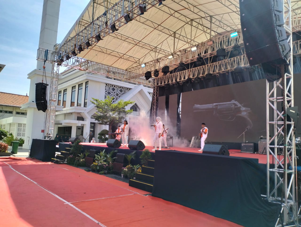 Ketua Komisi A DPRD Surabaya Arif Fathoni Marah Terkait Penyelenggaraan Musik Di Balai Pemuda