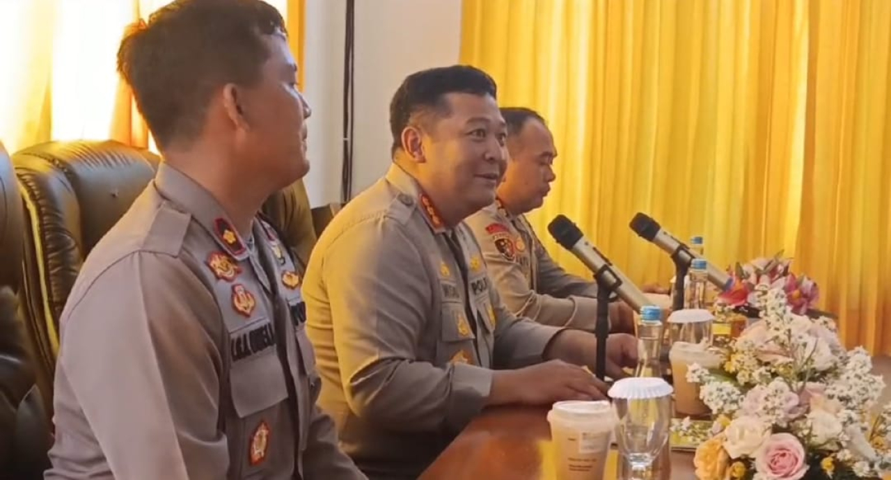 Kapolsek Denbar Terima Kunjungan Kerja Kapolresta Denpasar Bersama Ketua Cabang Bhayangkari