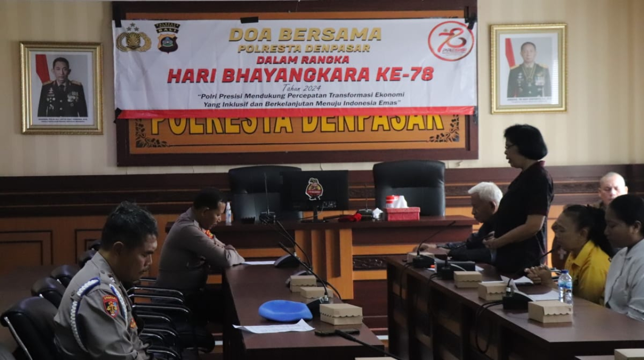 Doa Bersama Personil Polresta Denpasar dalam Rangka HUT Bhayangkara ke-78