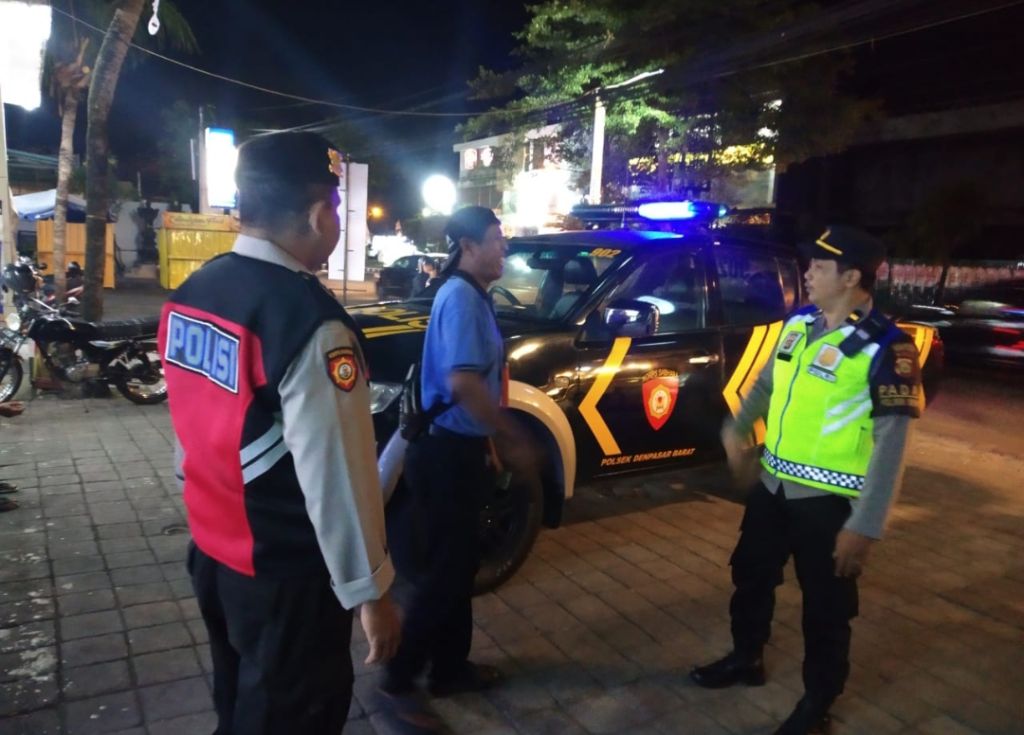 Blue Light Patrol Cegah Tindakan Kriminalitas Wilkum Polsek Denbar