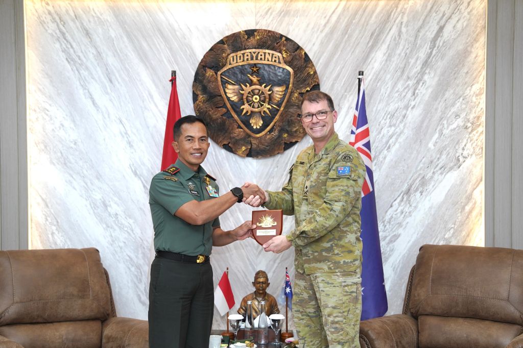 Australian Army Kunjungi Kodam IX/Udayana