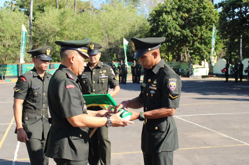 Danrindam IX/Udayana Tutup Prodi Dikjurbaif Abit Diktukba TNI AD TA 2024