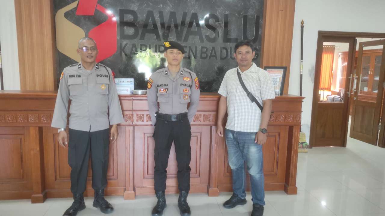 Polresta Denpasar Laksanakan Pengamanan Ketat di Kantor KPU dan Bawaslu Kabupaten Badung dalam Tahap