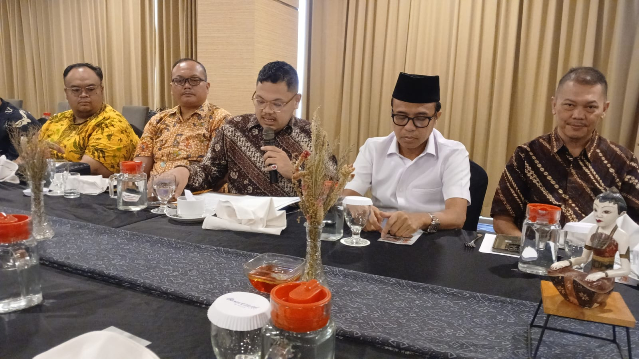 Dengan Silaturrahmi Pelaku Dunia Usaha, Menjadikan Kota Surabaya Sebagai Barometer Indonesia Emas
