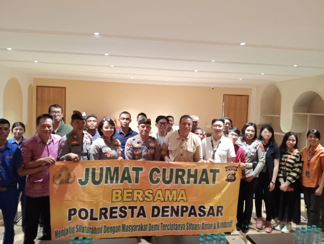 "Jumat Curhat" Polresta Denpasar: Dengarkan Aspirasi Warga di Denpasar Barat