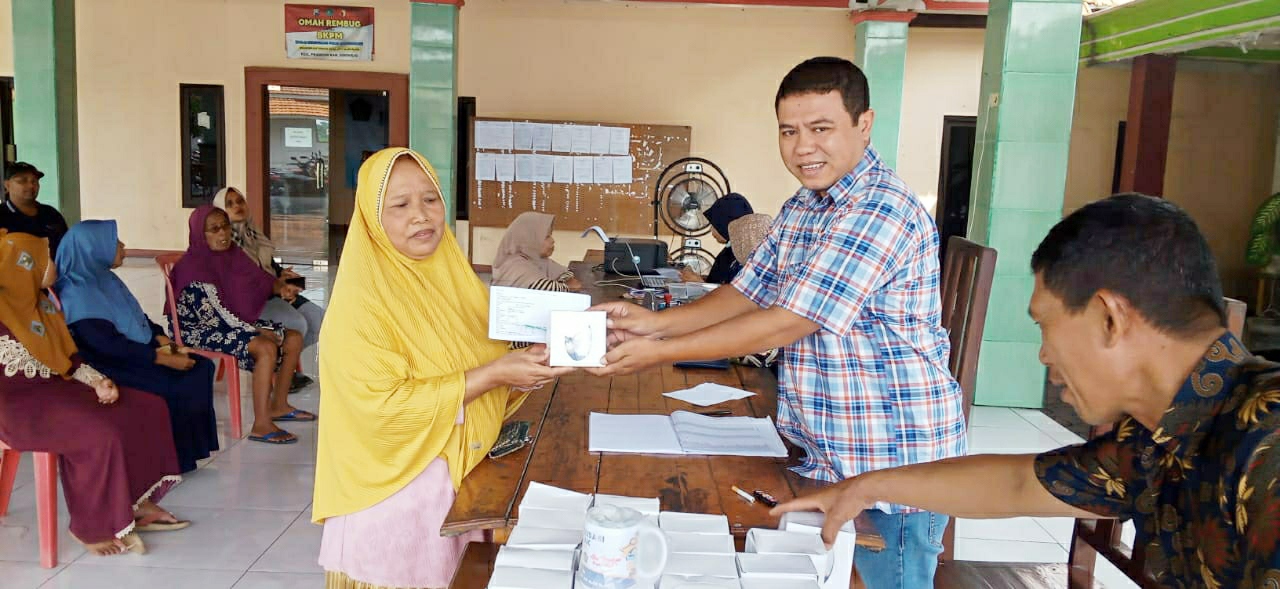 Jati Alun-alun Gelar Pembayaran Pajak Berhadiah Souvenir