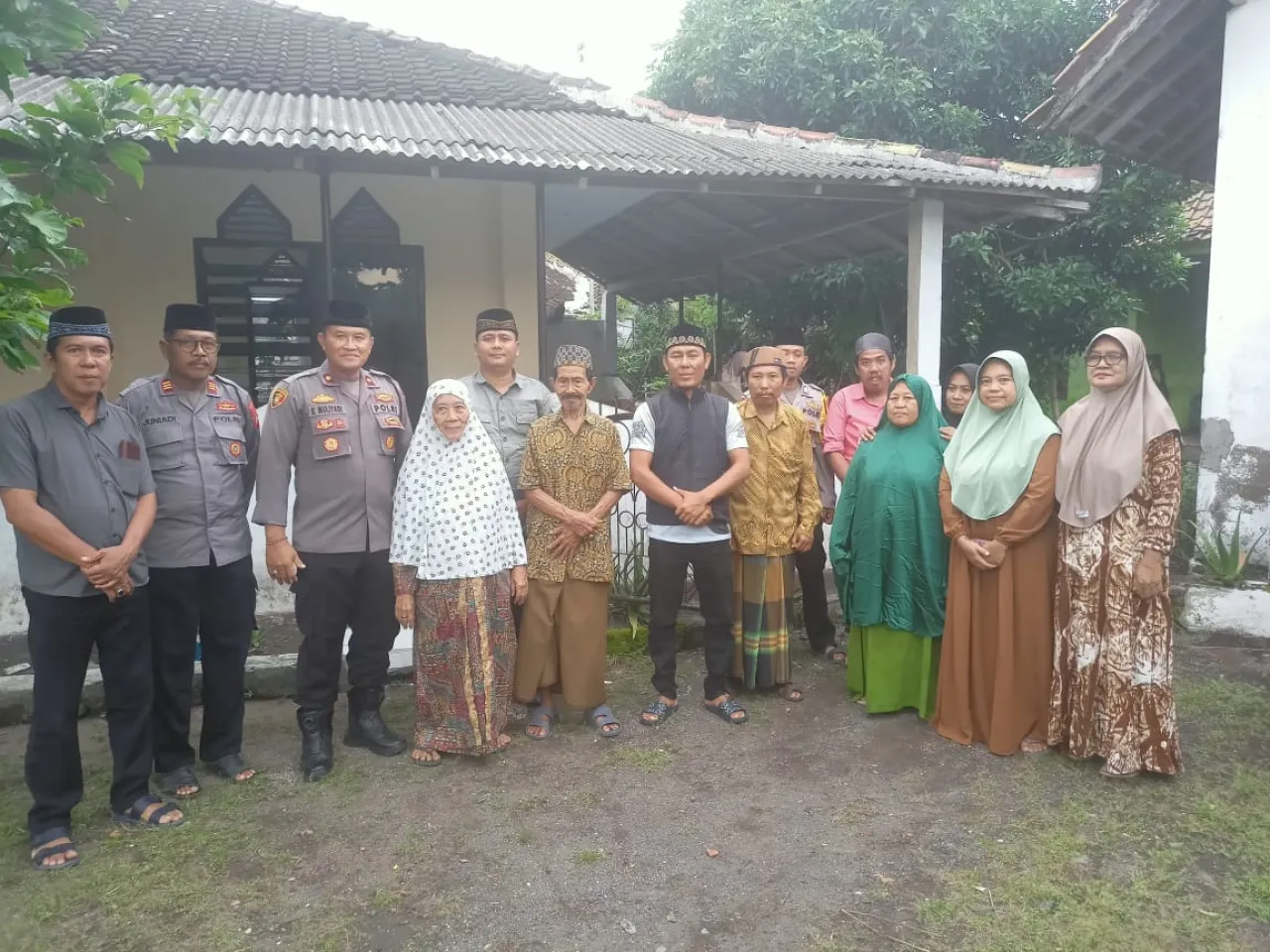 KAPOLSEK GILIMANUK GELAR RINDU RAMADHAN DI MUSHOLA NURUL ILMIAH, TEKANKAN KONDUSIFITAS KAMTIBMAS