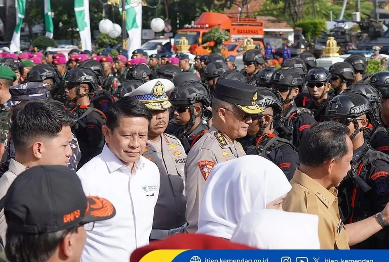 Komjen Putu Jaya Danu Putra Menghadiri Apel Operasi Ketupat 2025