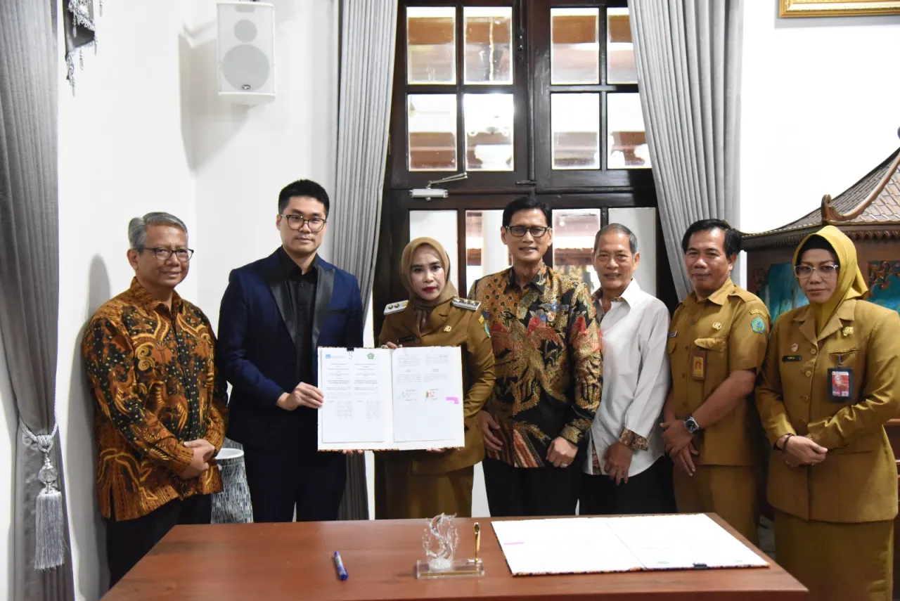 Pemkab Sidoarjo Teken MoU dengan CWI Kelola TPA Jabon Jadi Sumber Energi