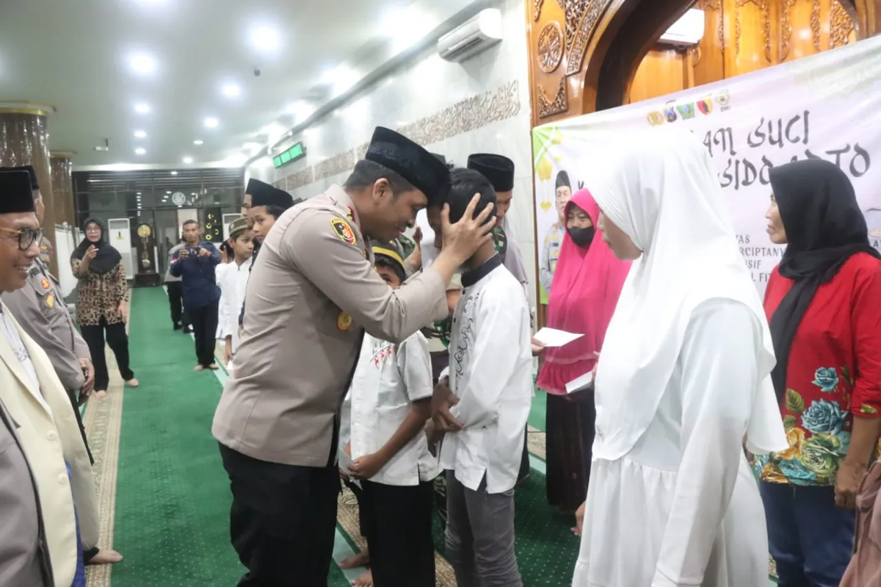 Safari Ramadhan Kapolresta Sidoarjo di Masjid Agung