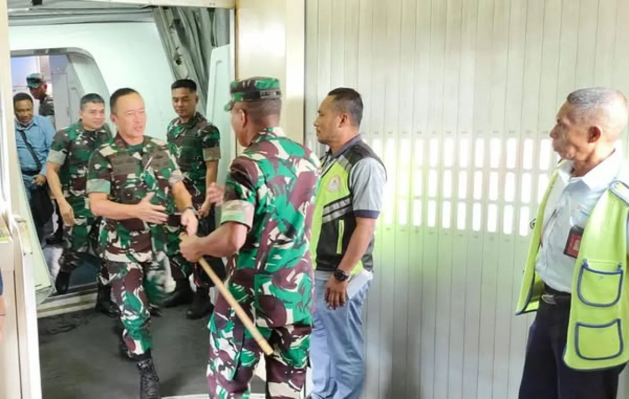 Pangdam IX/Udy Mayjen TNI Piek Budyakto, Kunker Perdana ke Korem 161/WS