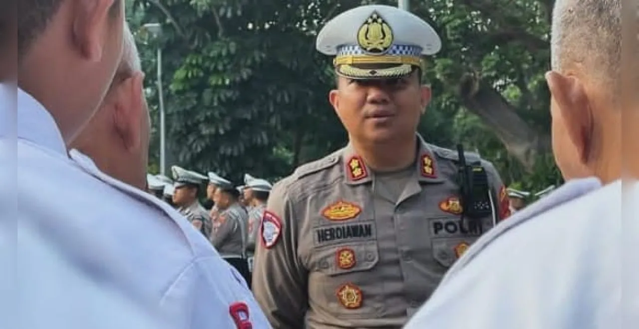 Sosok Kasatlantas Polrestabes Surabaya AKBP Herdiawan Arifianto yang Selalu Humanis dalam Pelayanan Kepada Masyarakat