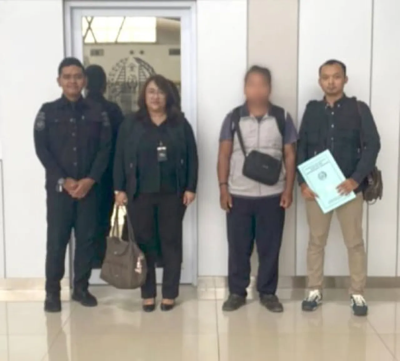 Izin Tinggal Melebihi Batas, Imigrasi Kelas TPI I Tanjung Perak Surabaya Deportasi WNA Malaysia