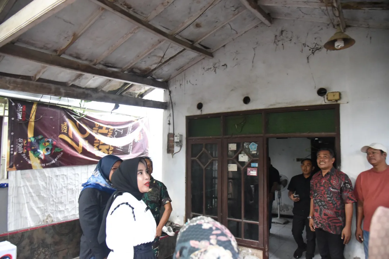 Wabup Sidoarjo Minta Kades Gelam Laporkan Warganya Yang Masih Menempati RTLH