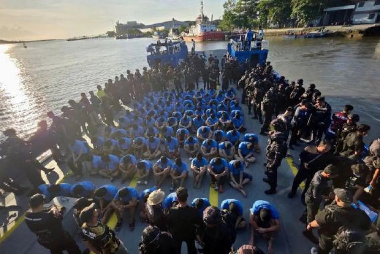 Kerap Berulah, 100 Napi Beresiko Tinggi Dipindahkan ke Nusakambangan