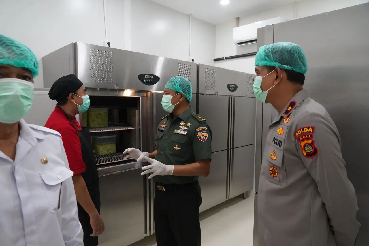 Irdam IX/Udayana Hadiri Peresmian SPPG Polda Bali, Tegaskan Dukungan TNI terhadap Program Makan Bergizi Gratis