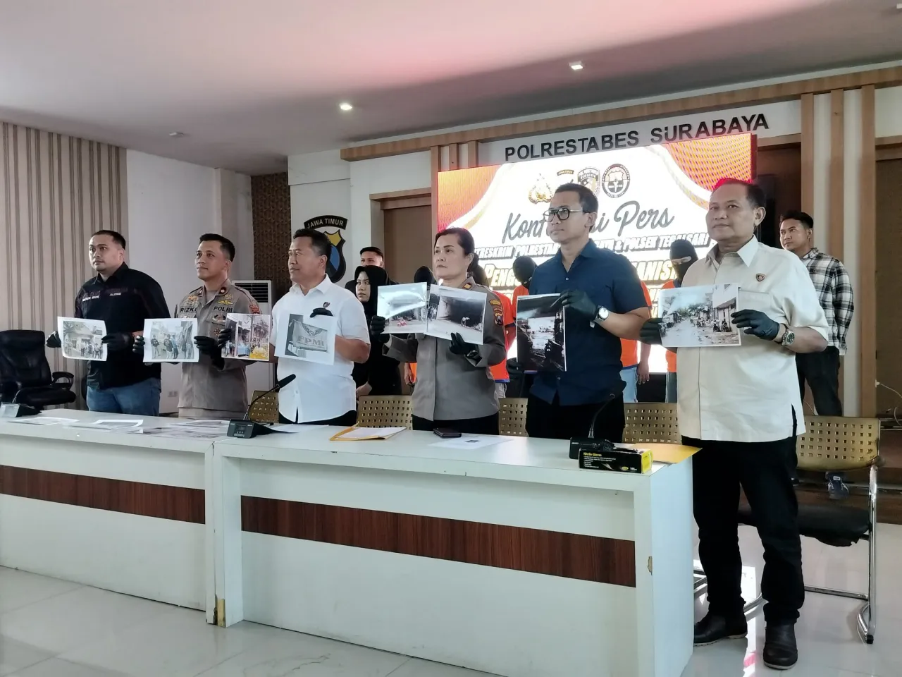 Sindikat Penyewa Lahan Ilegal Terbongkar, Lima Orang Diamankan di Surabaya