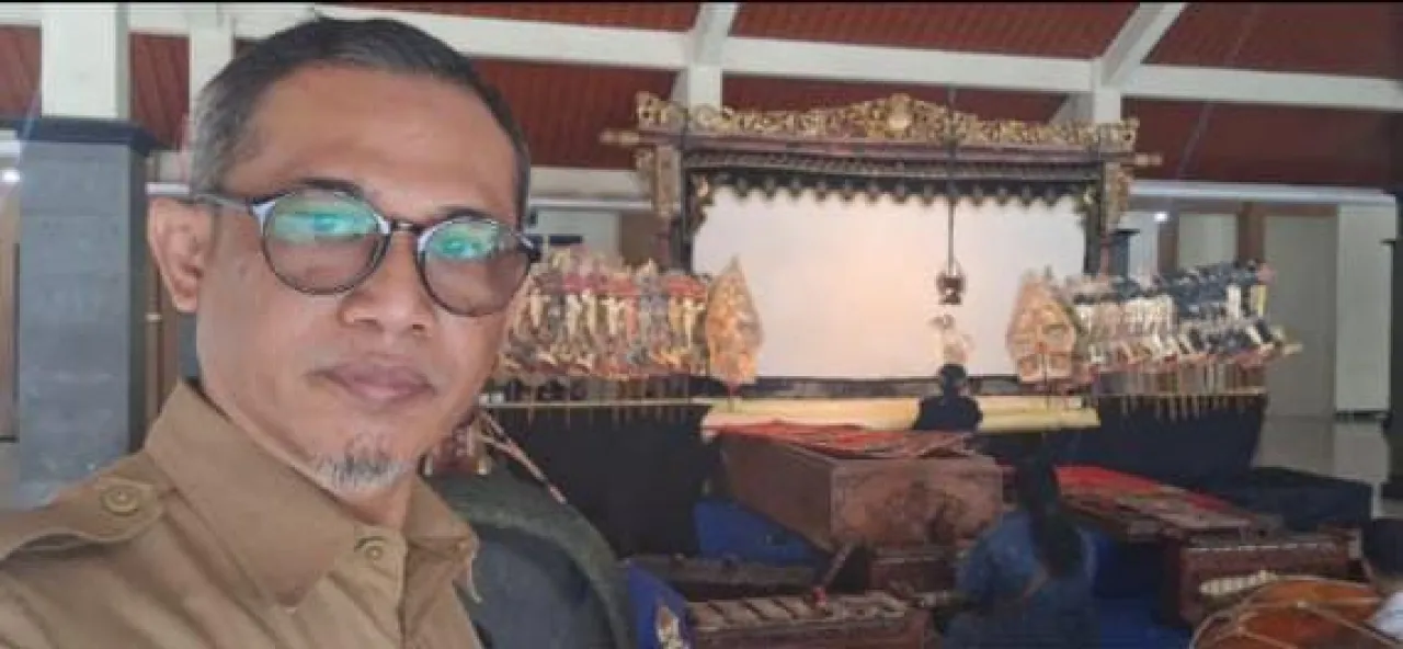 SMKN 12 Surabaya Menggelar Praktek Ujian Seni Pedalangan Siswa dan Siswi Kelas XI