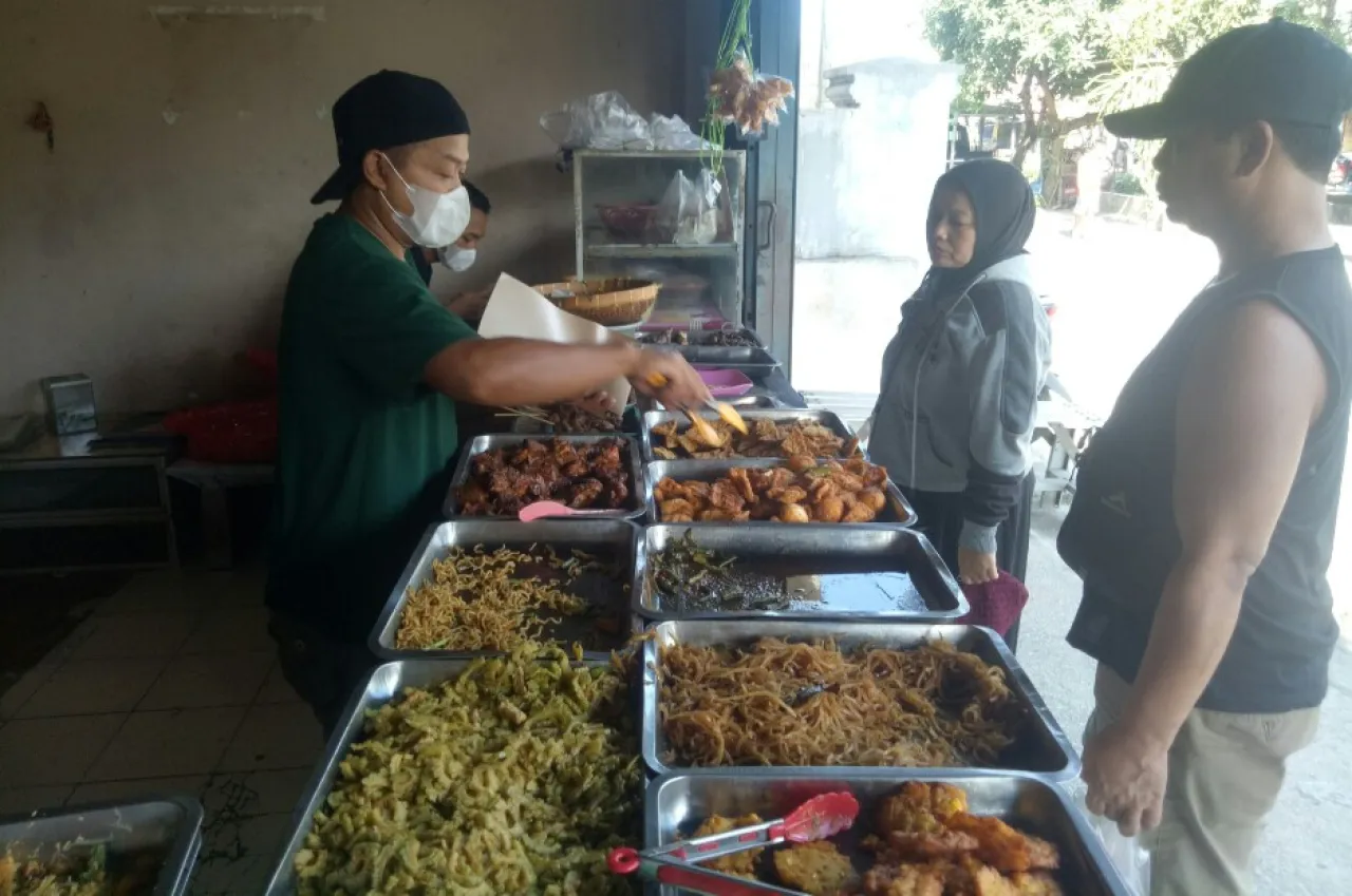 Harga Sayur Melejit Penjual Kuliner Pecel Menjerit