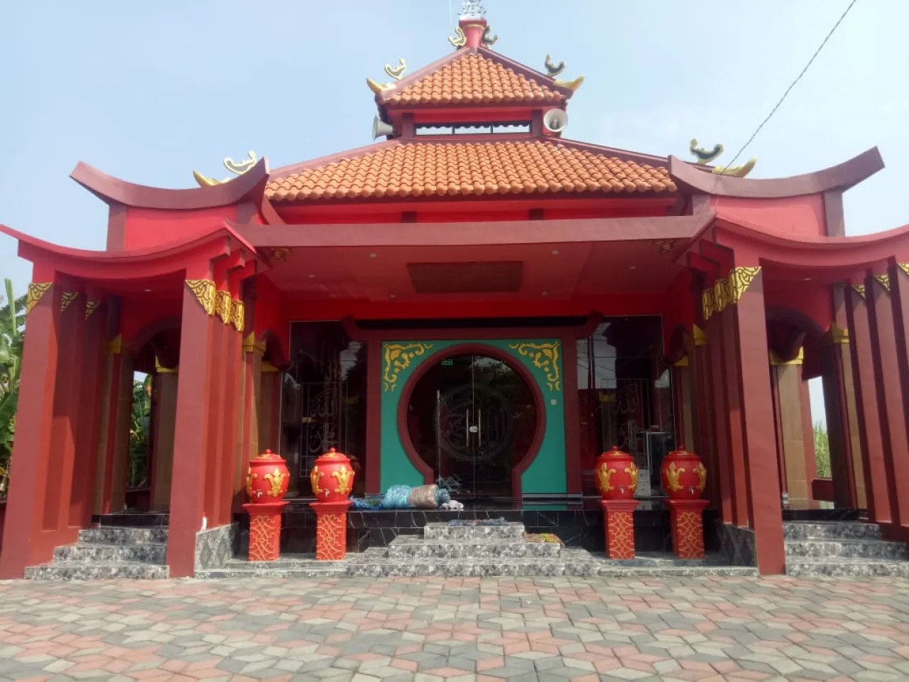 Ada Musholla Mirip Masjid Cheng Ho di Jatikalang, Prambon 