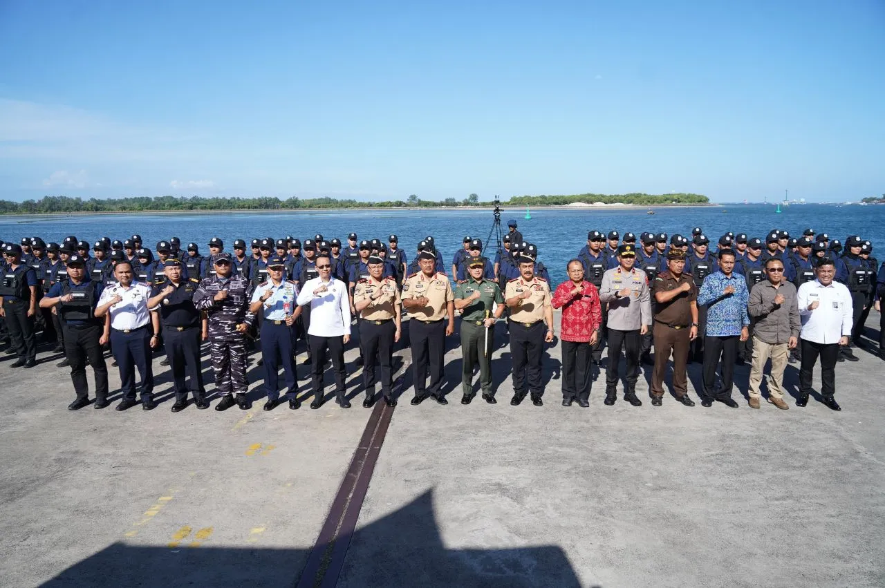 Pangdam IX/Udayana Hadiri Pengukuhan Satgas Patroli Imigrasi di Bali