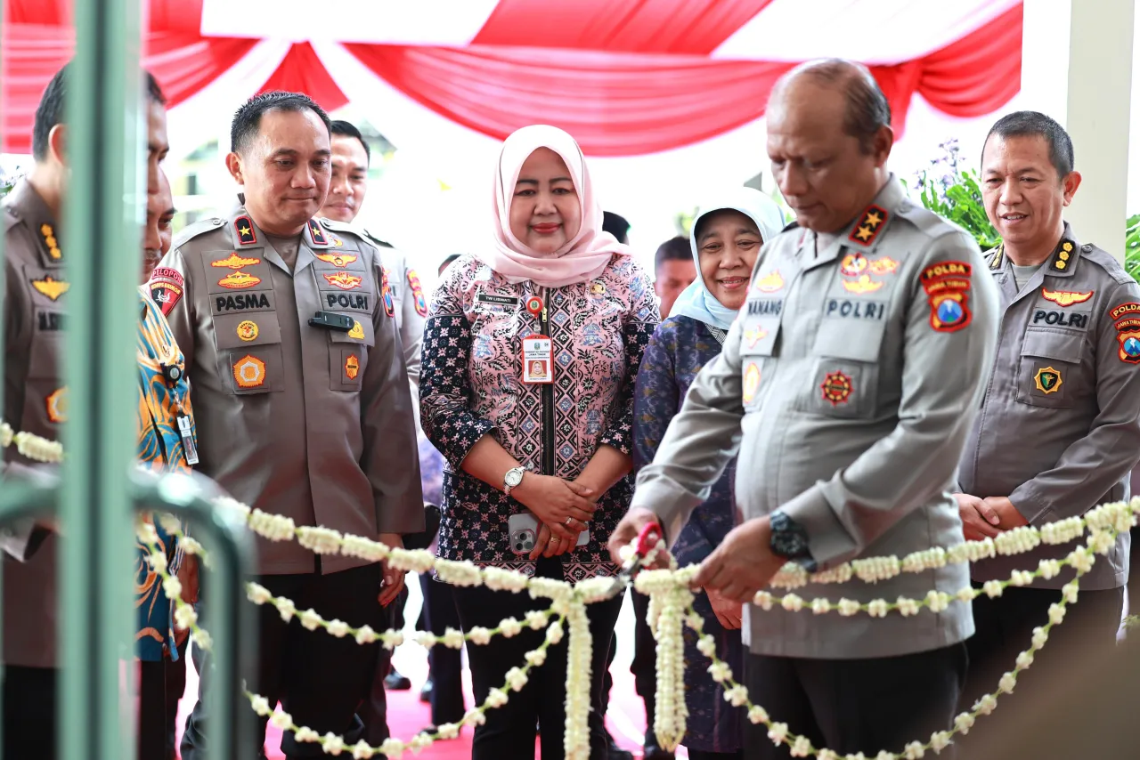 Kapolda Jatim Resmikan Instalasi Pusat Pelayanan Terpadu RS Bhayangkara Surabaya