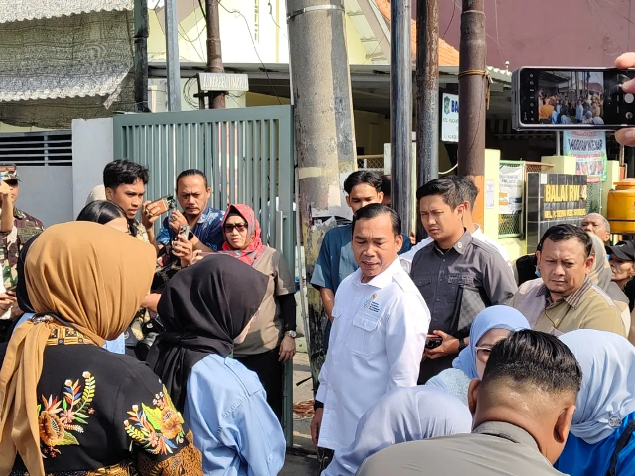 Menteri Wihaji Pastikan Program Gizi Gratis BKKBN Tepat Sasaran di Surabaya