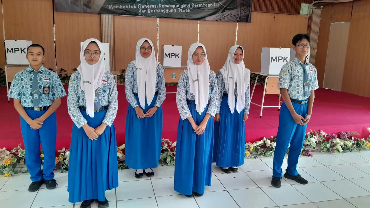 Pemilihan Ketua OSIS SMAN 8 Surabaya: Siswa Tegas Tolak Pernikahan Dini