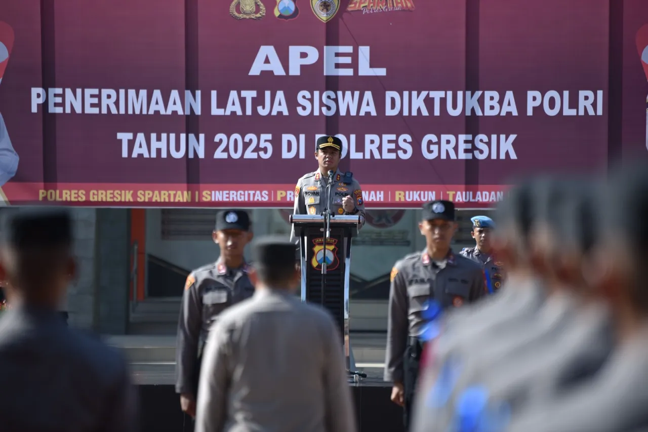 Latja Diktuk Bintara Polri 2025 di Polres Gresik 50 Siswa Siap Terjun Layani Masyarakat