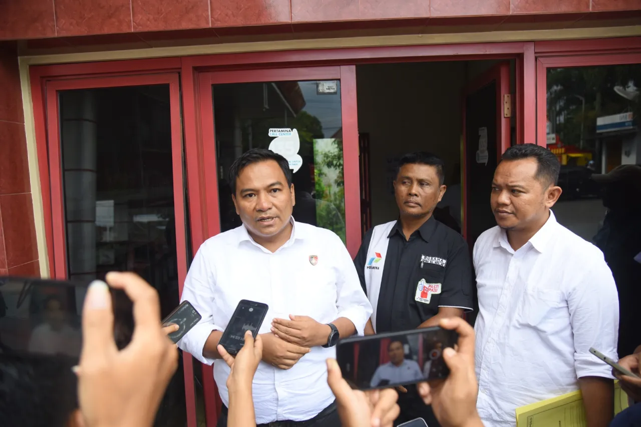 Polres Bondowoso Sidak SPBU Tindak Lanjuti Keluhan Masyarakat Terkait Pertalite