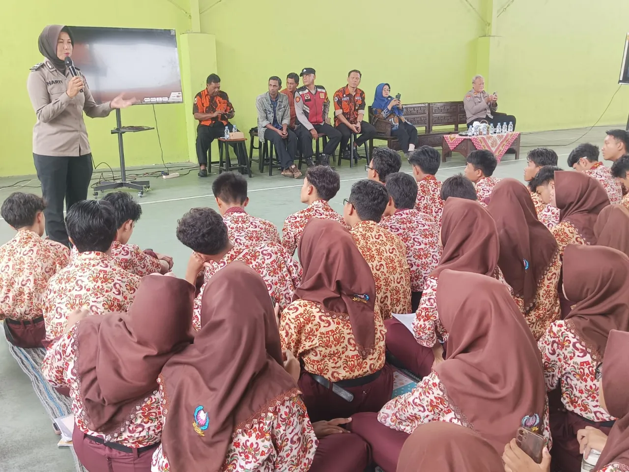 Polresta Sidoarjo Gencarkan Edukasi Tertib Lalu Lintas di Sidoarjo