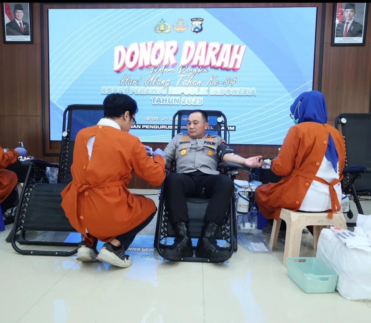 Polda Jatim Gelar Donor Darah Sambut HUT Korpri ke-54
