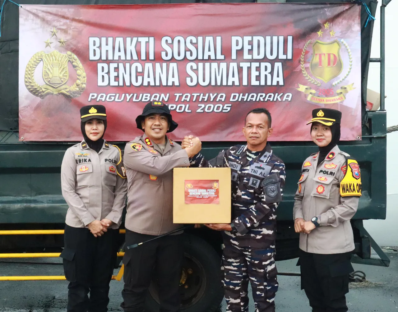 Peduli Bencana Sumatera, Paguyuban Tathya Dharaka Akpol 2005 Salurkan Ratusan Paket Sembako