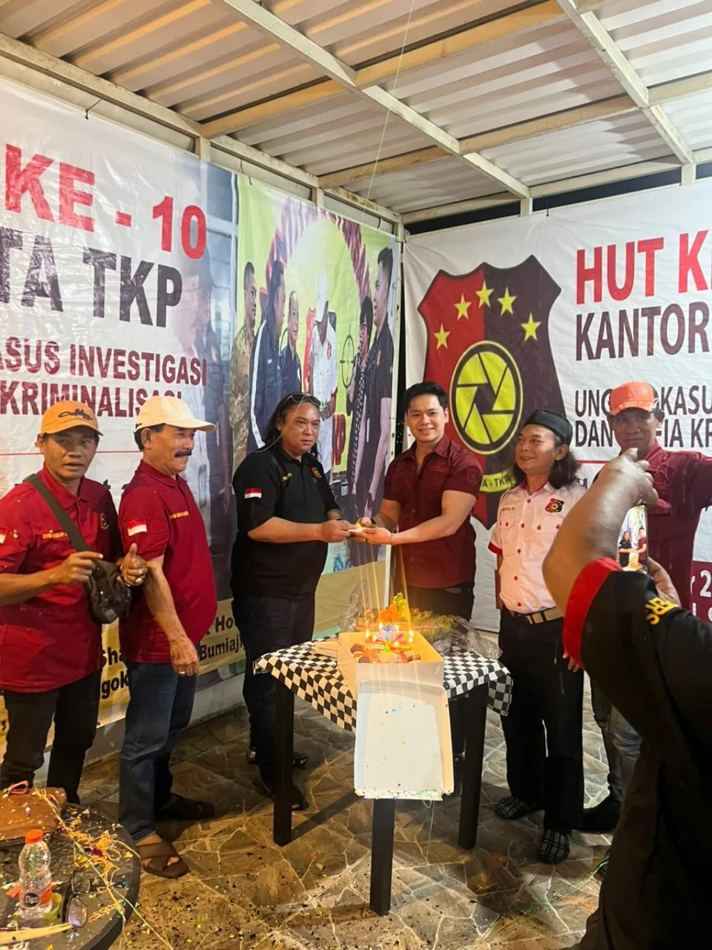 Hari Ulang Tahun ( HUT ) Ke - 10  Berita TKP Turut Di Hadiri Oleh D.Firmansyah S.H Selaku Pimpinan Perusahaan 