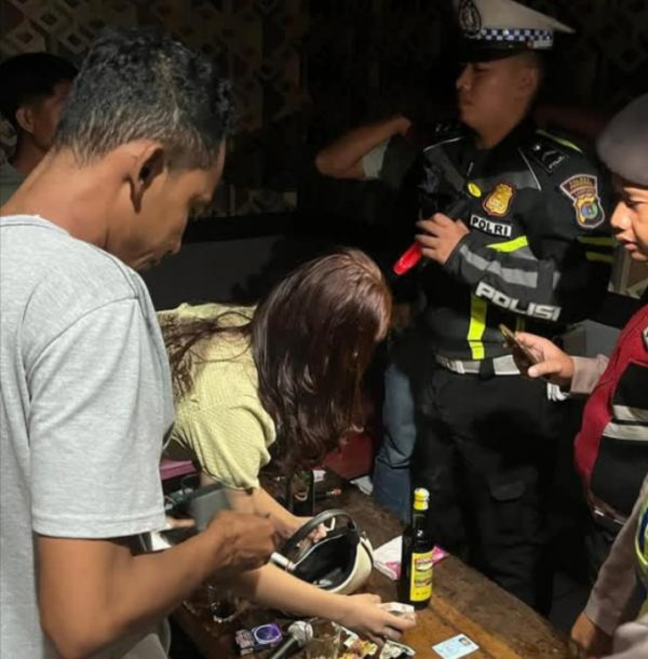 Razia Besar di Pringsewu : Aparat Amankan 2 Pelaku Pengguna Narkoba dan Pelaku Prostitusi