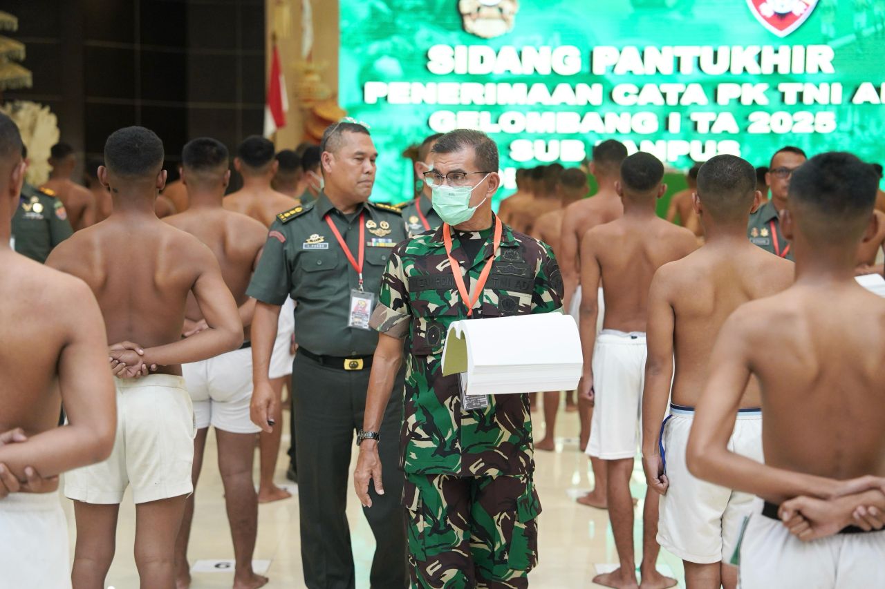 Pangdam Zamroni : Rekrutmen TNI AD Gratis, Hindari Pelanggaran!