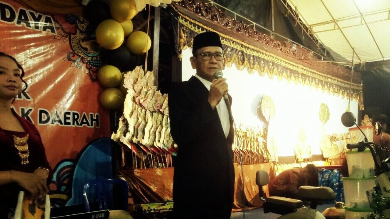 Ruwat Desa, Watutulis Gelar Pooling Pajak Berhadiah dan Wayang Kulit 