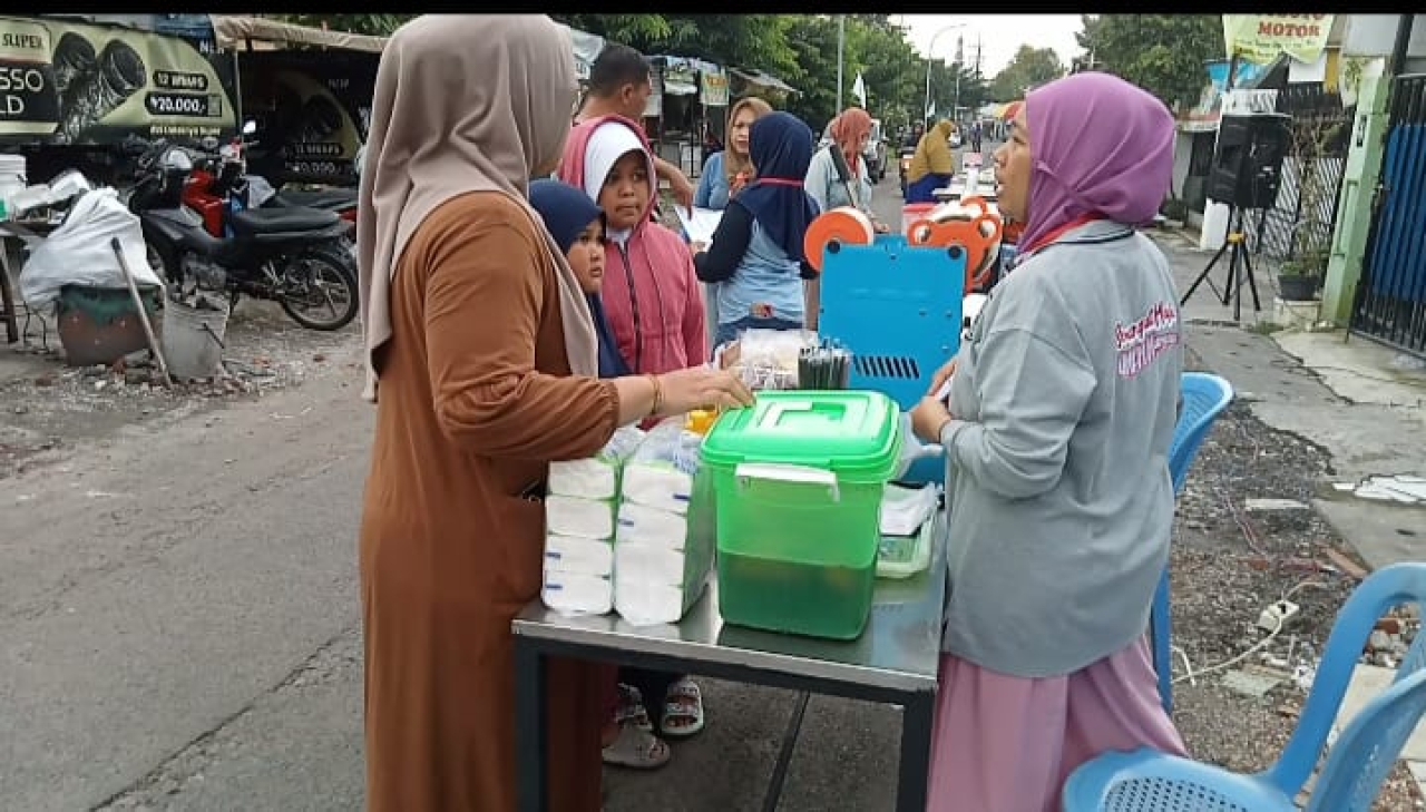 Semarak Bazar Ramadan Margorejo Bersama AWS "UMKM Lokal Bangkit di Bulan Suci