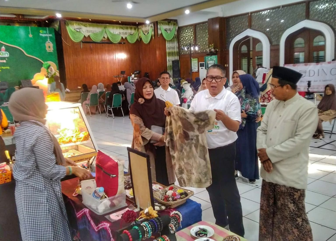 Pegadaian Hadirkan Festival UMKM Ramadhan Cemerlang di Gresik, Ada Edukasi Keuangan Hingga Santunan Anak Yatim
